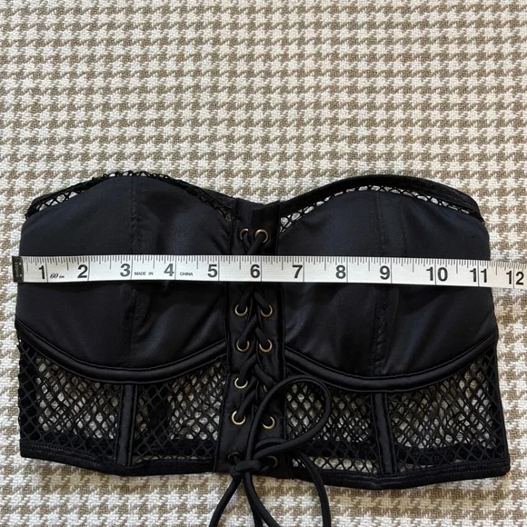 Urban Outfitters | ‘Out From Under’ Strapless Corset Bra - Picture 14 of 16